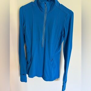 ✨Lululemon Star Runner Lace Pullover✨